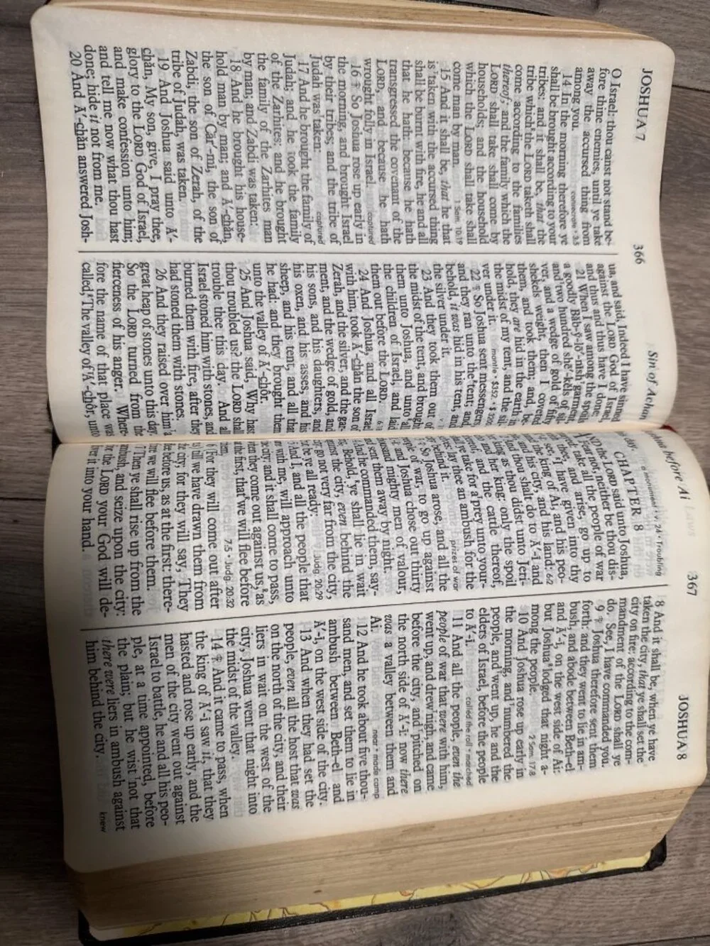 Holy Bible Giant Print King James Version World Outreach Edition Black Leatheret